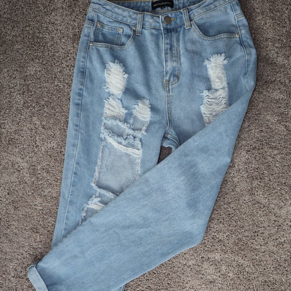PLT Super Distress Mom Jean